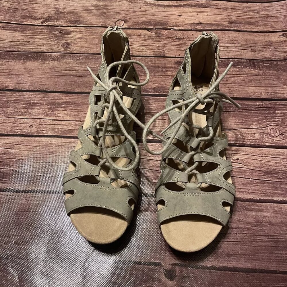 Earth Spirit Women's Kendra Wedge Sandals Size 9 Back Zip Lace Up Taupe Tan